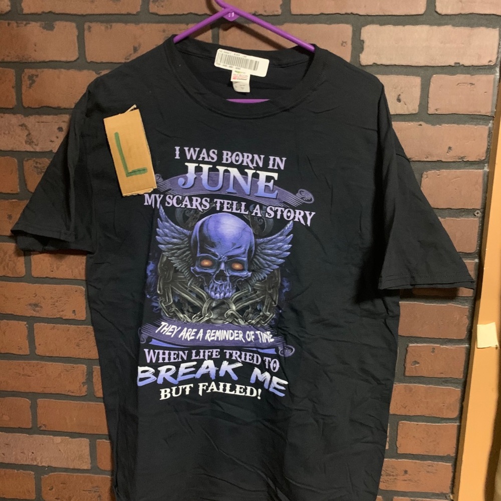 Graphic tees large